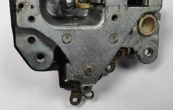 Mercedes-Benz S W126 Front door lock