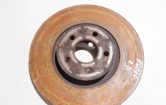 Ford Kuga II Front brake disc ventiliuojamas
