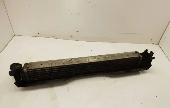 BMW 7 E65 E66 Engine oil radiator 7553667 H6423000 2203061