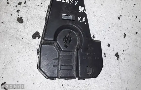 Ford Galaxy Tail light bulb cover holder 962603