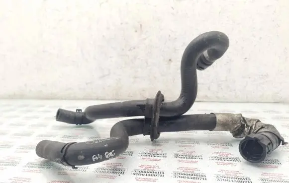 Audi A4 S4 B6 8E 8H Engine coolant pipe/hose 8E1819350F