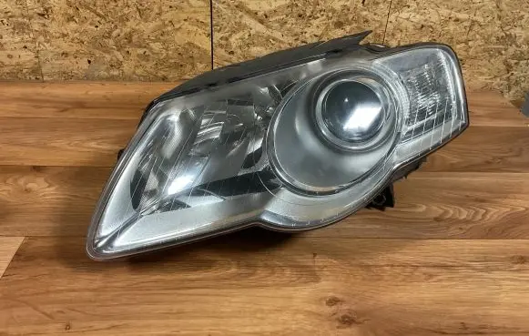 Volkswagen PASSAT B6 Headlight/headlamp 088977 897700M3 89312179