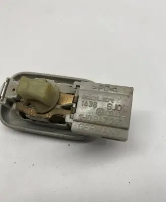 Volkswagen Sharan Front seat light 1H0947291