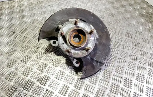 Opel Zafira C Front wheel hub