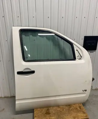 Nissan Navara D40 Door (2 Door Coupe)