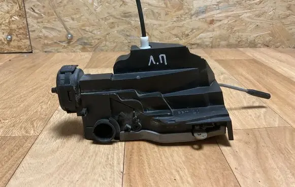 Mercedes-Benz A W168 Front door lock 