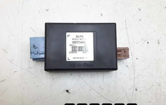 Peugeot 3008 I Alarm control unit/module 9657384680