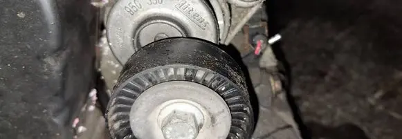 Generator/alternator belt tensioner