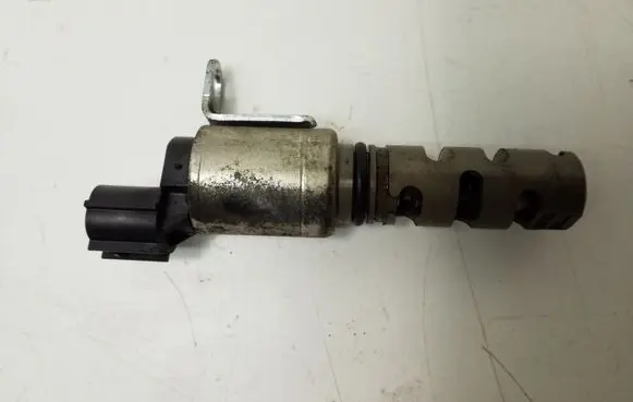Toyota Prius (XW30) Oil pressure sensor 3370105010