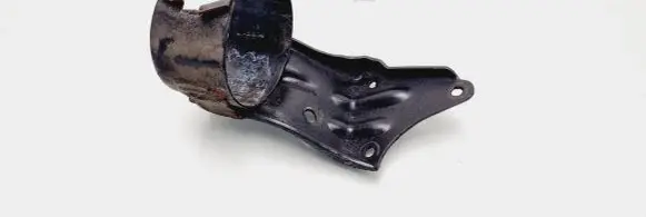 Audi A4 S4 B5 8D Fuel filter bracket/mount holder 8D0127224D