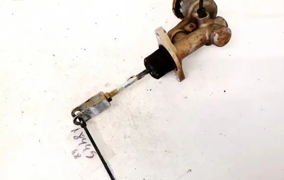 Subaru Legacy Clutch master cylinder
