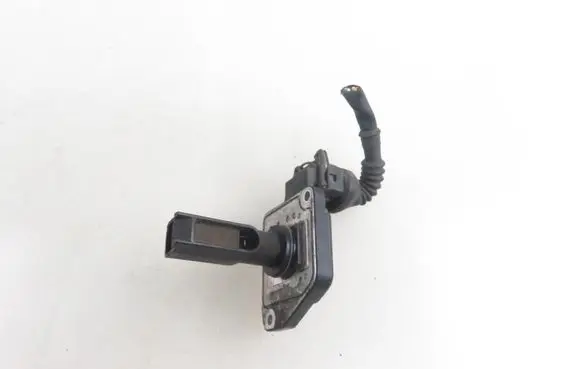 Audi A6 S6 C5 4B Mass air flow meter AFH7008C 078133471C