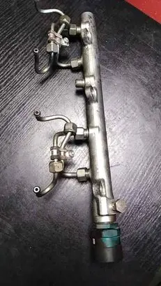 BMW 3 E90 E91 Fuel main line pipe 7787164