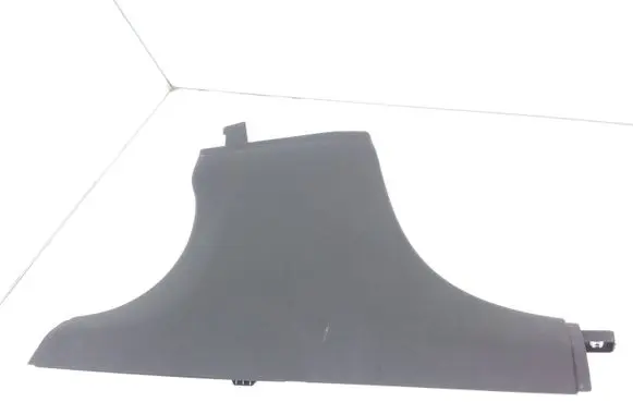 (B) pillar trim (bottom)
