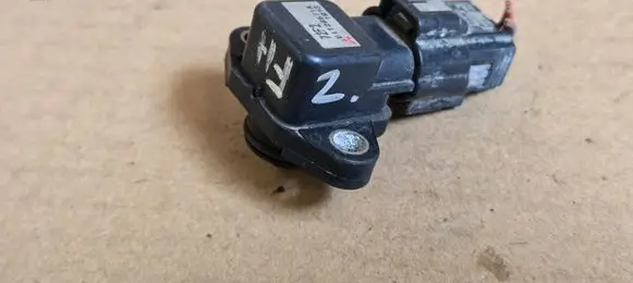 Suzuki Ignis Air pressure sensor 1859072F21 72F2 1913