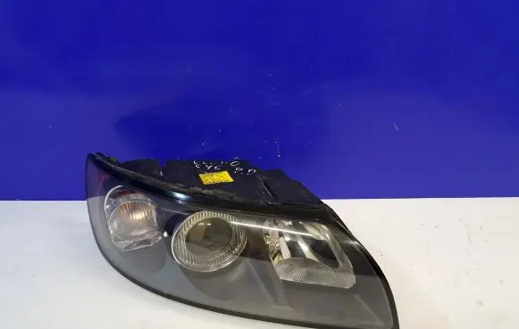 Volvo S40 Headlight/headlamp 30698874 31335246