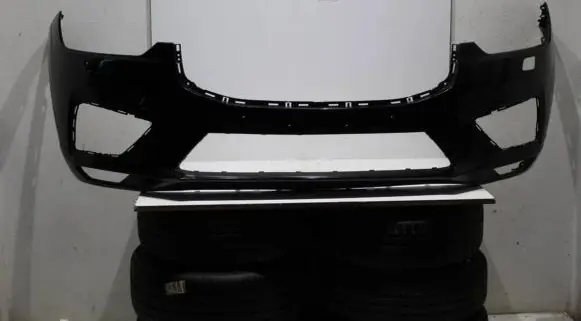 Volvo XC60 Front bumper