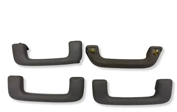Mitsubishi Pajero A set of handles for the ceiling 7791007194