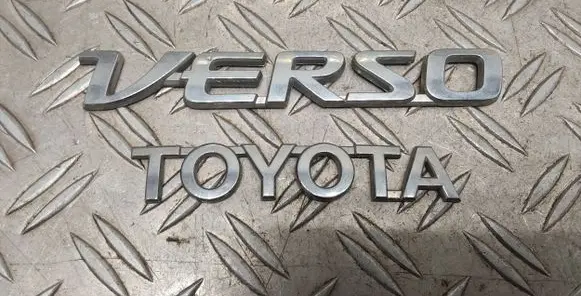 Toyota Verso Manufacturers badge/model letters 