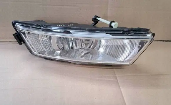 Skoda Rapid (NH) Front fog light 5JA941700B