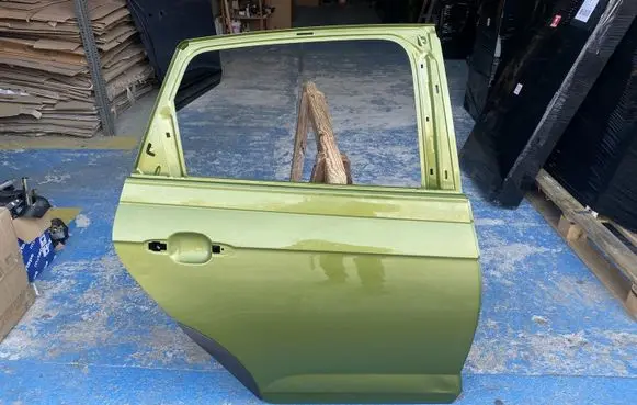 Volkswagen Polo VI Front door 2G4833312E
