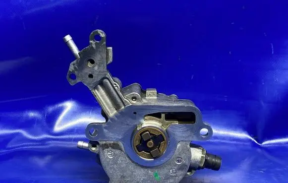 Volkswagen Sharan Fuel injection high pressure pump 038145209M