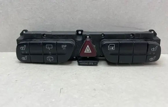 Mercedes-Benz C W203 Hazard light switch 2038218658
