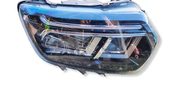 Dacia Duster II Headlight/headlamp 260101613R