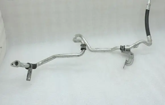 Opel Vivaro Air conditioning (A/C) pipe/hose