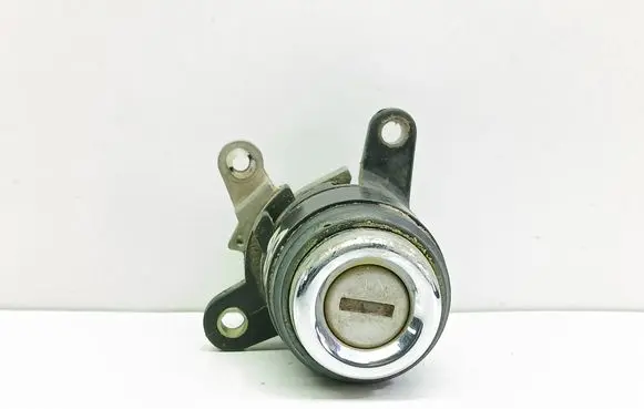Audi 80 90 B3 Tailgate exterior lock 