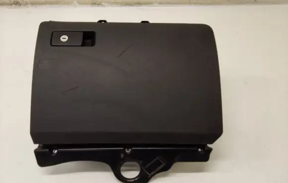 Volkswagen PASSAT B6 Glove box 3C1857114