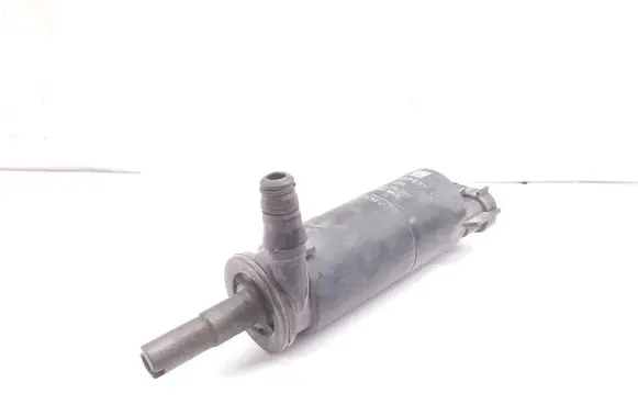 Saab 9-5 Headlight washer pump 13157637