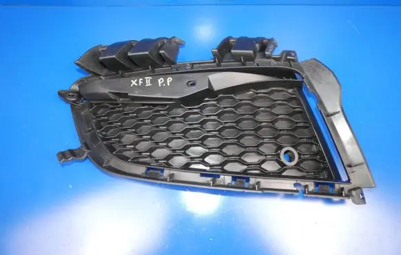 Jaguar XF X260 Front bumper lower grill GX63-8B289-A GX63-8B289-E