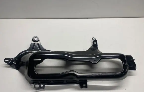 Chevrolet Camaro Tail light part 2051R422