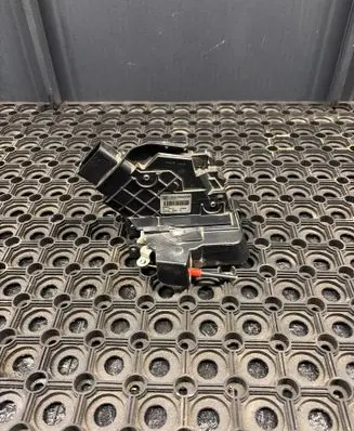 Ford Galaxy Rear door lock 6M2AR26413BC A048317