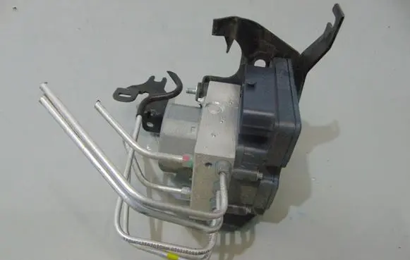 Renault Captur ABS Pump 176605492r