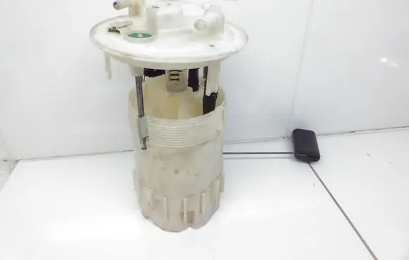 Renault Megane II Fuel level sensor 