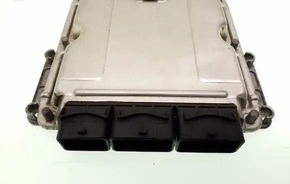 Renault Trafic II (X83) Engine control unit/module 0281014593