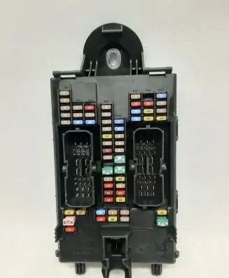 Volvo XC90 Fuse module 31682732