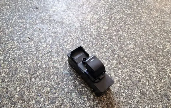 Mazda CX-5 Electric window control switch