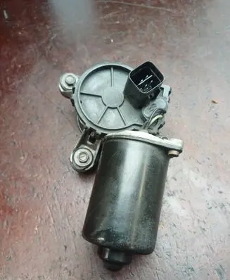 Hyundai Terracan Wiper motor 