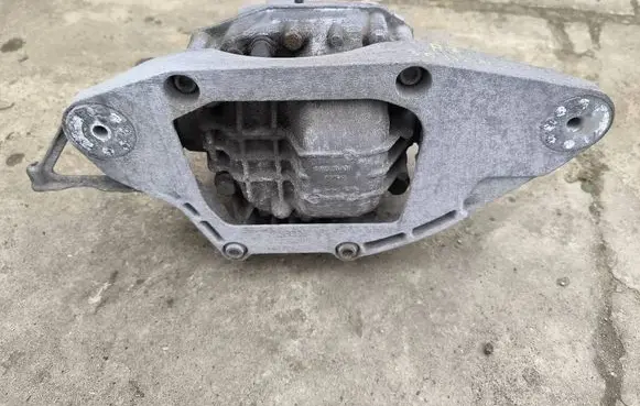 Audi A7 S7 4G Rear differential 0AR525083B AG19C03