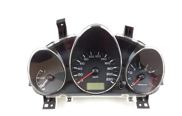 Mitsubishi Colt Speedometer (instrument cluster) MNQ43888 MM0038007