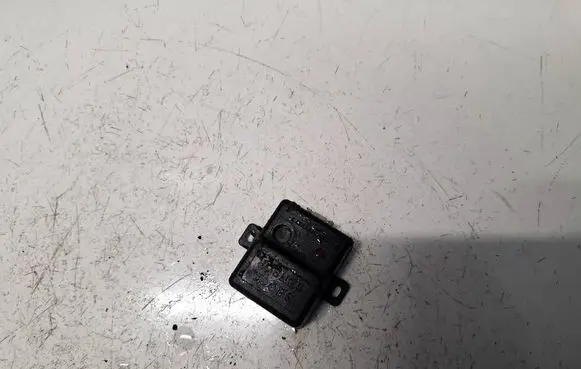 Audi A4 S4 B5 8D Sensor SS121
