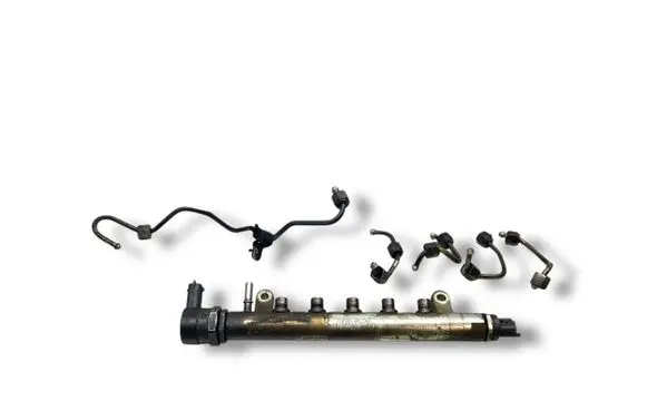 Jaguar XF X250 Fuel main line pipe 9670890580