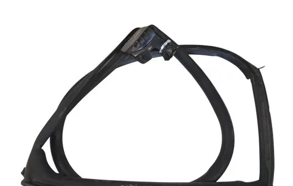 Tesla Model S Rubber seal rear door 
