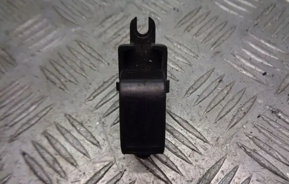 Nissan Almera Tino Quarter vent window switch 