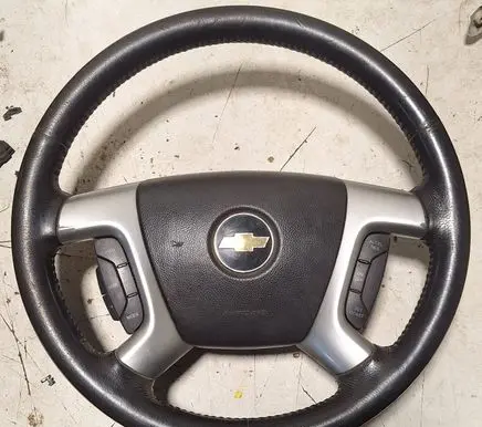 Chevrolet Captiva Steering wheel 96809649 966265 05040103