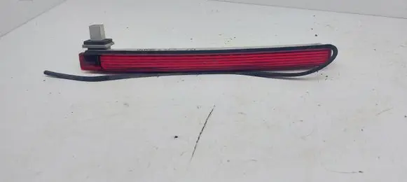 Mercedes-Benz E W211 Third/center stoplight A2118200256 2DA008625