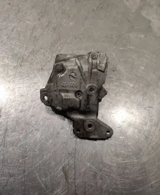 Mini One - Cooper Clubman R55 Engine mounting bracket 505932
